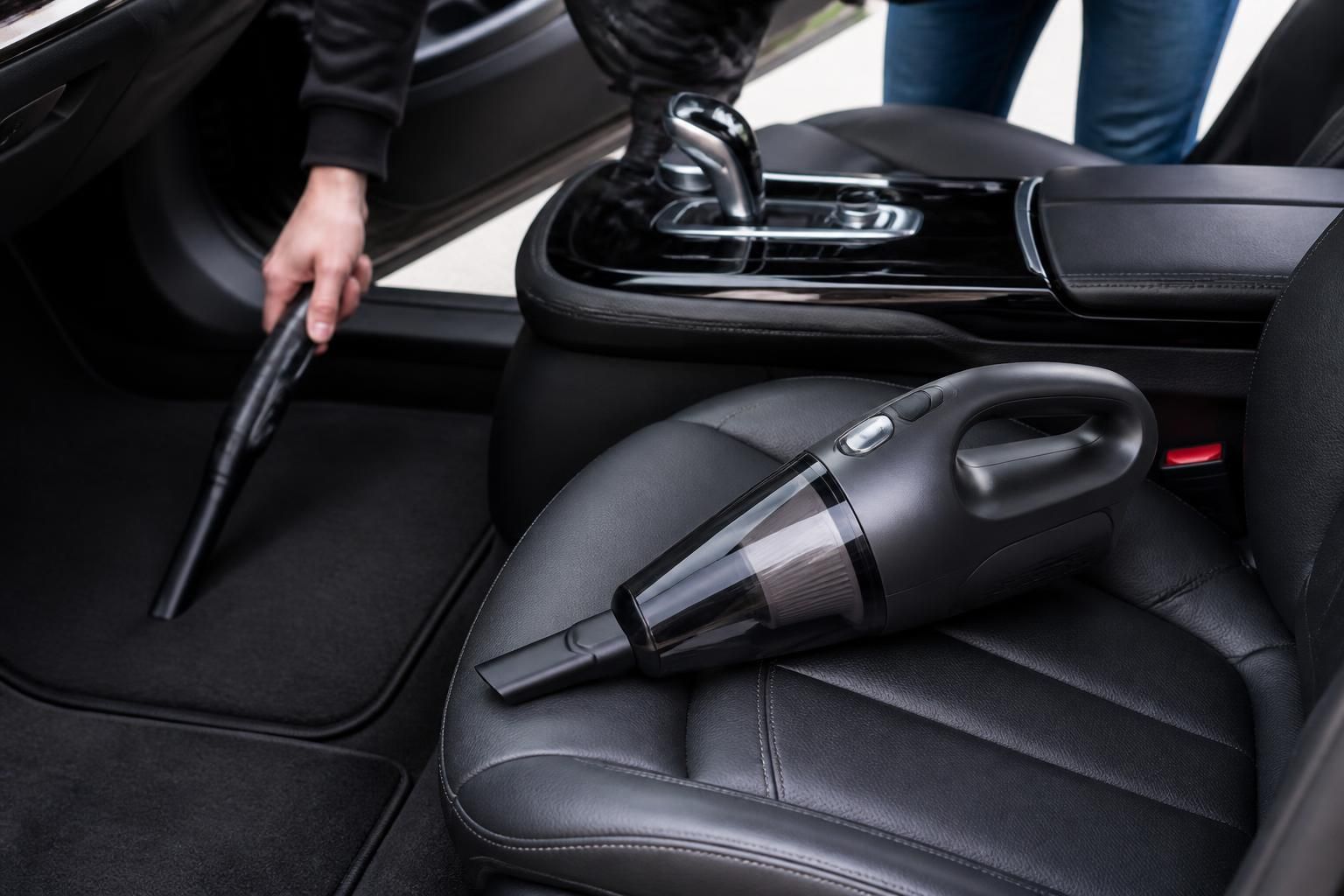 découvrez le guide ultime des aspirateurs pour voiture chez darty et trouvez l'appareil parfait pour garder votre véhicule impeccable en toute simplicité.